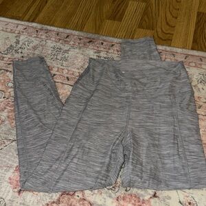 NWOT Yogalicious leggings